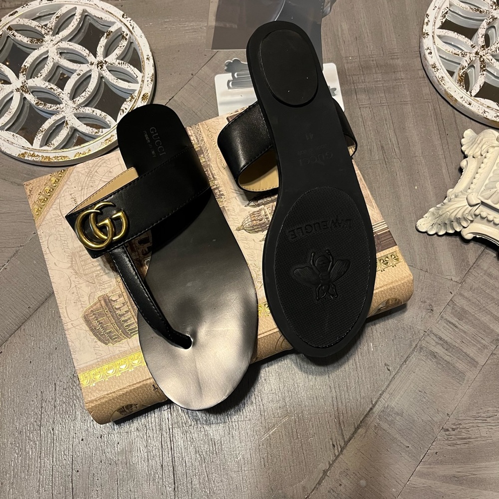 Gucci GG Marmont Thong Sandals Flip Flop Black Leather Size 41